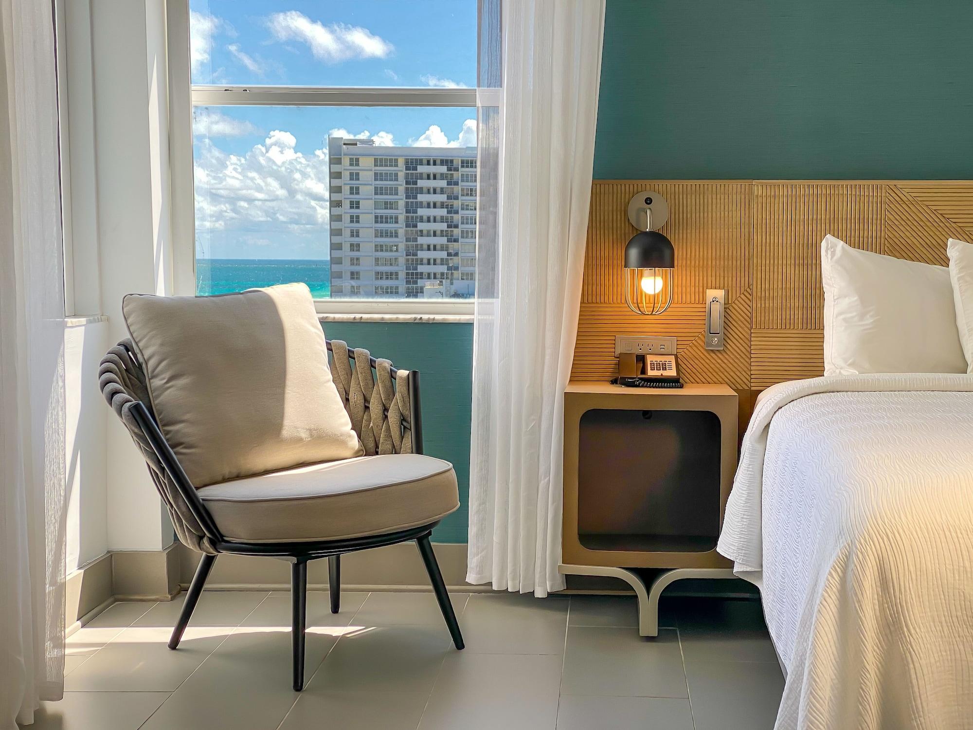 Marseilles Beachfront Hotel Майами-Бич Экстерьер фото