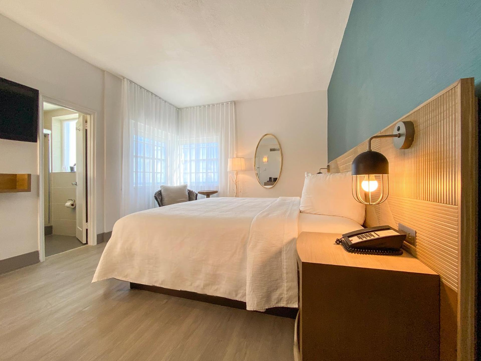 Marseilles Beachfront Hotel Майами-Бич Экстерьер фото